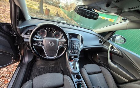 Opel Astra J, 2011 год, 900 000 рублей, 8 фотография