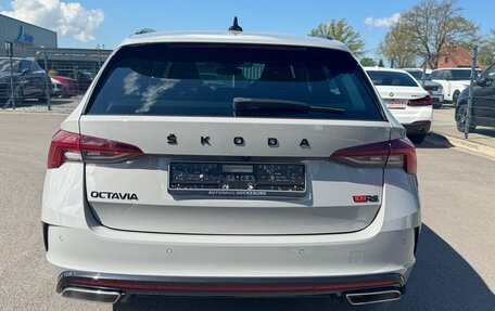 Skoda Octavia RS, 2020 год, 3 650 000 рублей, 5 фотография