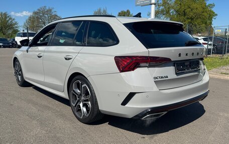 Skoda Octavia RS, 2020 год, 3 650 000 рублей, 6 фотография