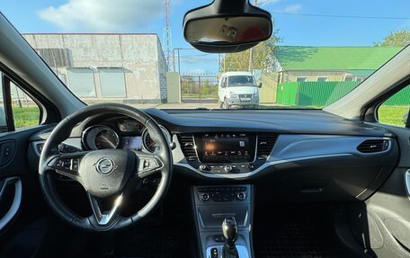 Opel Astra K, 2018 год, 1 530 000 рублей, 8 фотография