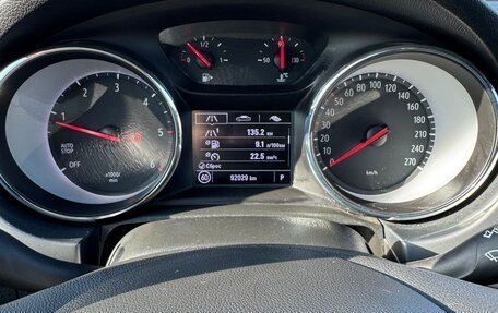 Opel Astra K, 2018 год, 1 530 000 рублей, 10 фотография