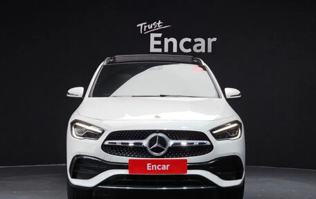Mercedes-Benz GLA, 2021 год, 2 890 000 рублей, 3 фотография