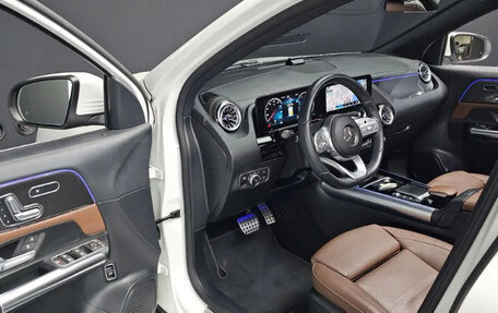 Mercedes-Benz GLA, 2021 год, 2 890 000 рублей, 11 фотография