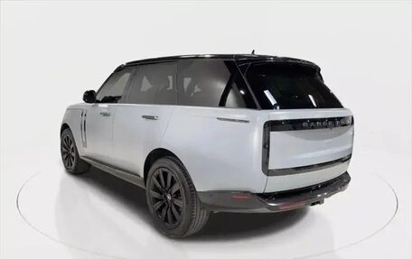 Land Rover Range Rover IV рестайлинг, 2022 год, 11 300 000 рублей, 10 фотография