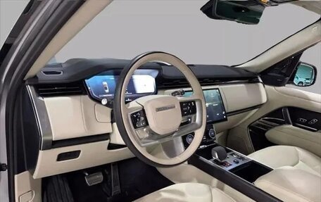 Land Rover Range Rover IV рестайлинг, 2022 год, 11 300 000 рублей, 22 фотография