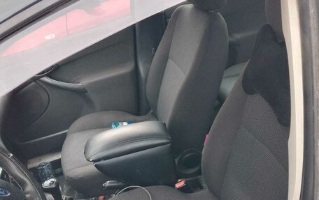 Ford Focus IV, 2003 год, 195 000 рублей, 6 фотография