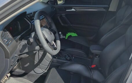 Volkswagen Tiguan II, 2019 год, 3 199 000 рублей, 4 фотография