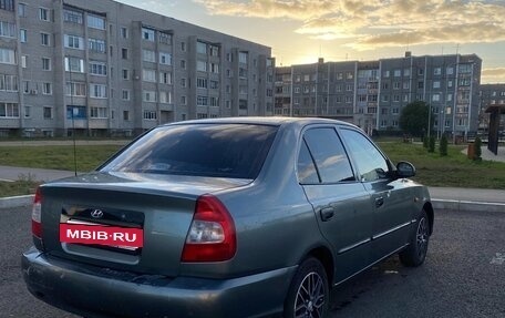 Hyundai Accent II, 2004 год, 220 000 рублей, 3 фотография