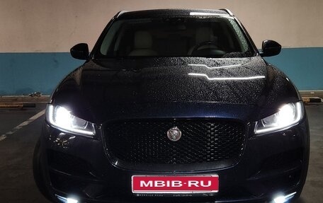 Jaguar F-Pace, 2017 год, 2 400 000 рублей, 1 фотография