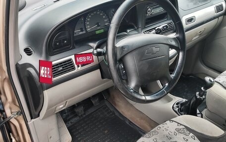 Chevrolet Rezzo, 2008 год, 550 000 рублей, 5 фотография