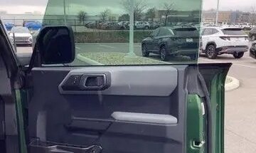 Ford Bronco, 2023 год, 6 380 000 рублей, 22 фотография