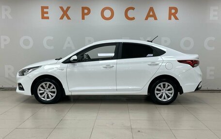 Hyundai Solaris II рестайлинг, 2018 год, 1 395 000 рублей, 8 фотография