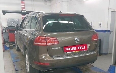 Volkswagen Touareg III, 2014 год, 3 047 000 рублей, 3 фотография
