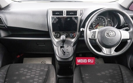 Toyota Ractis II, 2013 год, 979 000 рублей, 11 фотография