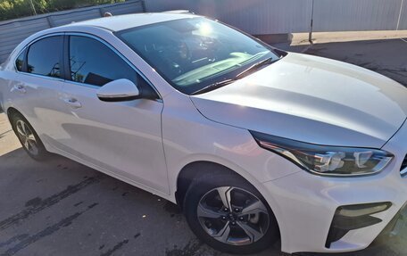 KIA Cerato IV, 2019 год, 2 100 000 рублей, 3 фотография