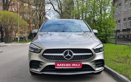 Mercedes-Benz B-Класс, 2021 год, 2 990 000 рублей, 3 фотография
