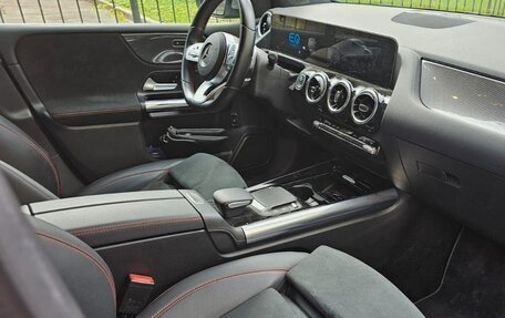 Mercedes-Benz B-Класс, 2021 год, 2 990 000 рублей, 7 фотография