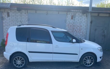 Skoda Roomster, 2012 год, 750 000 рублей, 3 фотография