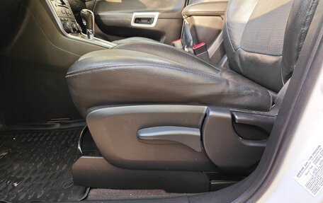 Opel Antara I, 2013 год, 1 550 000 рублей, 24 фотография
