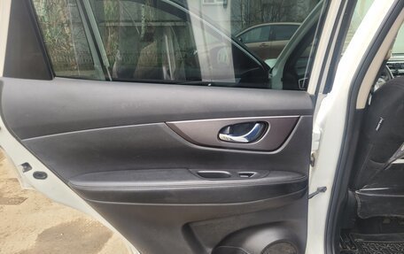Nissan X-Trail, 2016 год, 2 100 000 рублей, 17 фотография