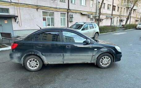 KIA Rio II, 2007 год, 650 000 рублей, 3 фотография