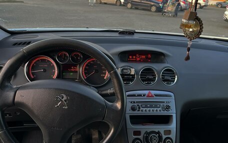 Peugeot 408 I рестайлинг, 2013 год, 550 000 рублей, 3 фотография