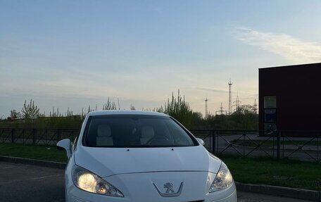 Peugeot 408 I рестайлинг, 2013 год, 550 000 рублей, 4 фотография