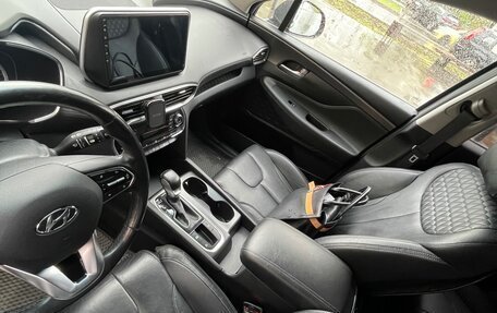 Hyundai Santa Fe IV, 2018 год, 2 525 000 рублей, 7 фотография