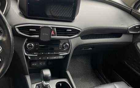 Hyundai Santa Fe IV, 2018 год, 2 525 000 рублей, 13 фотография