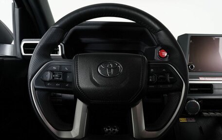 Toyota 4Runner, 2025 год, 12 290 000 рублей, 2 фотография