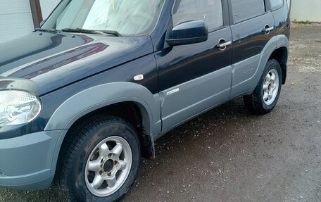 Chevrolet Niva I рестайлинг, 2012 год, 600 000 рублей, 11 фотография