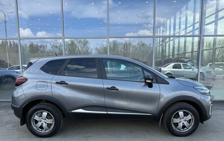 Renault Kaptur I рестайлинг, 2017 год, 1 237 000 рублей, 4 фотография