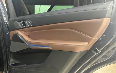 BMW X7, 2021 год, 11 000 000 рублей, 16 фотография