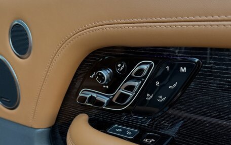 Land Rover Range Rover IV рестайлинг, 2020 год, 13 000 000 рублей, 13 фотография