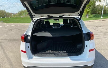 Hyundai Tucson III, 2018 год, 2 850 000 рублей, 10 фотография