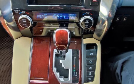 Toyota Alphard III, 2015 год, 3 000 000 рублей, 10 фотография
