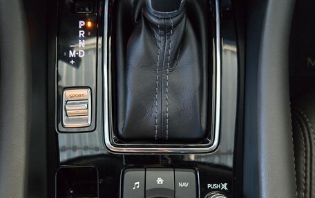 Mazda 6, 2018 год, 2 690 000 рублей, 18 фотография