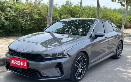 KIA K5, 2021 год, 1 800 000 рублей, 1 фотография