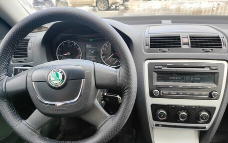 Skoda Octavia, 2011 год, 750 000 рублей, 10 фотография