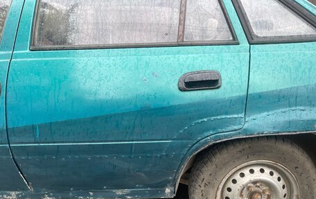 Daewoo Nexia I рестайлинг, 2003 год, 100 000 рублей, 12 фотография