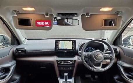 Toyota Yaris Cross, 2020 год, 1 500 000 рублей, 8 фотография