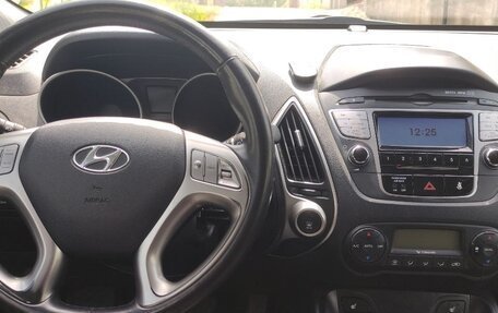 Hyundai ix35 I рестайлинг, 2012 год, 1 260 000 рублей, 13 фотография