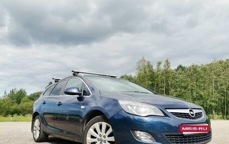 Opel Astra J, 2012 год, 800 000 рублей, 3 фотография