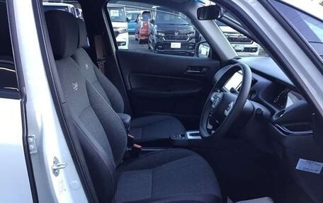 Honda Fit, 2021 год, 975 000 рублей, 5 фотография