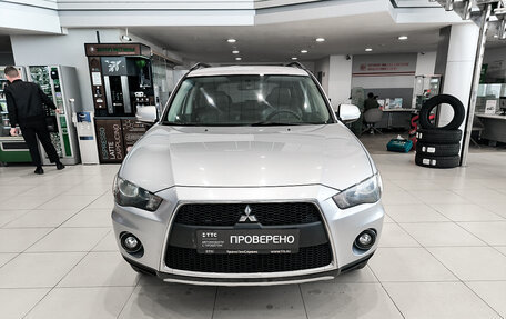 Mitsubishi Outlander III рестайлинг 3, 2010 год, 970 000 рублей, 2 фотография