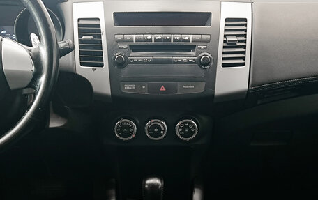 Mitsubishi Outlander III рестайлинг 3, 2010 год, 970 000 рублей, 18 фотография