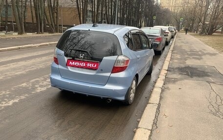 Honda Fit III, 2009 год, 850 000 рублей, 4 фотография