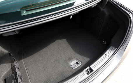 Mercedes-Benz E-Класс, 2018 год, 3 200 000 рублей, 21 фотография