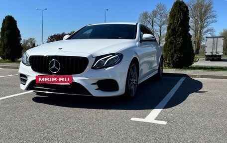 Mercedes-Benz E-Класс, 2020 год, 3 850 000 рублей, 2 фотография