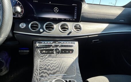 Mercedes-Benz E-Класс, 2020 год, 3 850 000 рублей, 13 фотография